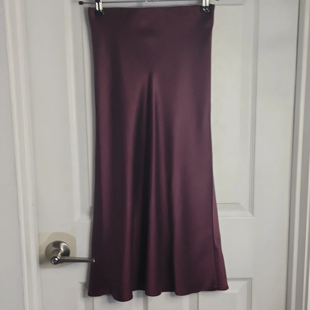 Quince 100% Washable Mulberry Silk Skirt - Picture 3 of 6